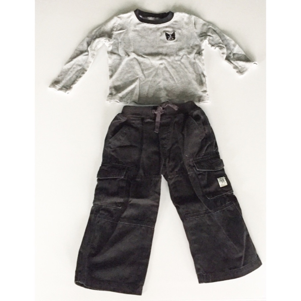 Boy's Waffle Knit Top with Black and White Dog & Cargo Pants Size 3T